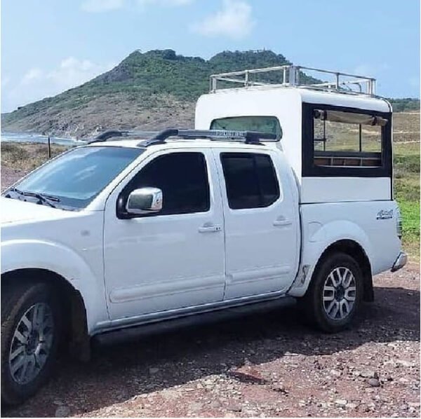 Ilha tour em Grupo em Noronha